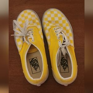 Vans Unisex Yellow Checkered Low Top Sneakers